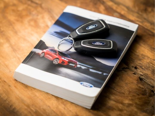 Ford Kuga 1.5 EcoBoost Titanium X (GROOT NAVI, APPLE CARPLAY, B&O, PANORAMADAK, WINTER PACK, STOELVERWARMIN... ActivLease financial lease