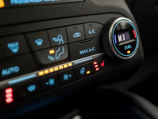 Ford Kuga 1.5 EcoBoost Titanium X (GROOT NAVI, APPLE CARPLAY, B&O, PANORAMADAK, WINTER PACK, STOELVERWARMIN... ActivLease financial lease