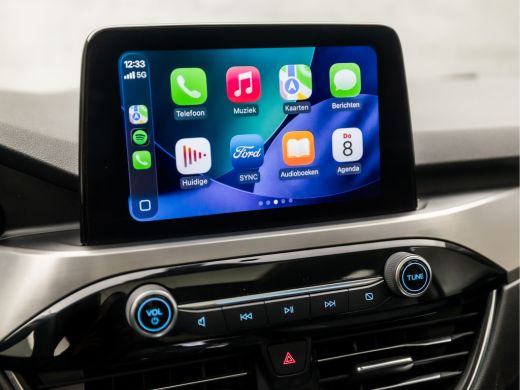 Ford Kuga 1.5 EcoBoost Titanium X (GROOT NAVI, APPLE CARPLAY, B&O, PANORAMADAK, WINTER PACK, STOELVERWARMIN... ActivLease financial lease