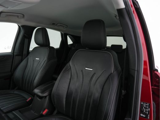 Ford Kuga 2.5 PHEV Vignale (Plug-In) (INCL-BTW) Aut. *LEATHER | DIGI-COCKPIT | FULL-LED | KEYLESS | DAB | C... ActivLease financial lease