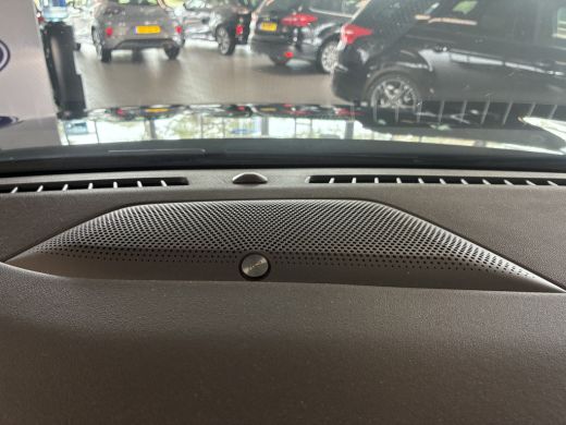 Ford Kuga Vignale PHEV vol opties-elektr.trekhaak-pan.dak 20-inch lichtmetaal ActivLease financial lease