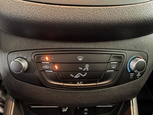 Ford Transit Courier 100pk Trend EcoBoost -AIRCO-APPLE CARPLAY ActivLease financial lease