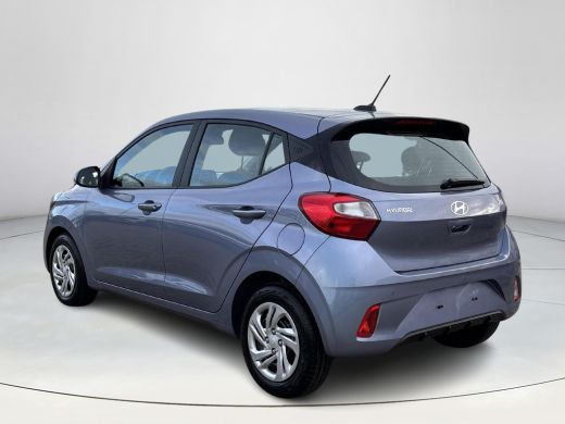 Hyundai i10 1.0 Comfort Smart | Airco | Achteruitrijcamera | Lederen stuurwiel | Active lane-keeping | Naviga... ActivLease financial lease