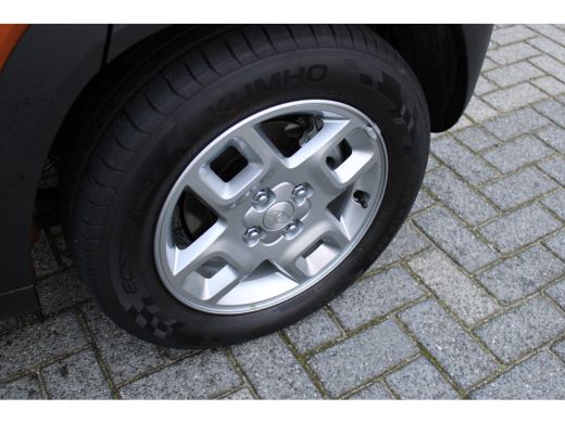 Hyundai Inster Pulse 49 kWh | Verschuifbare achterbank | Adaptive Cruise Control | Parkeersensoren voor en achte... ActivLease financial lease