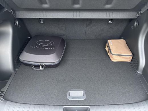 Hyundai Kona N Line Business 64,8 kWh | Warmtepomp | Adaptieve Cruise Control | Parkeersensoren voor en achter... ActivLease financial lease