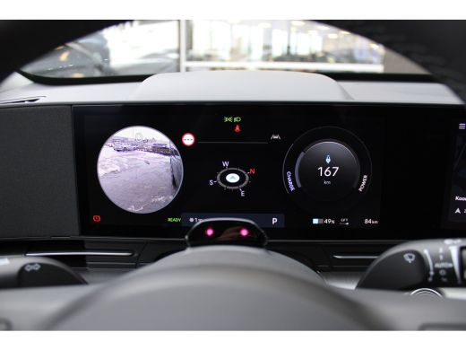 Hyundai Kona Premium 65.4 kWh | Wit leder | 360 camera | Elektrische bedienbare voorstoelen | | Achterstoelen ... ActivLease financial lease