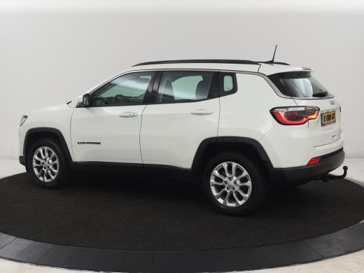 Jeep Compass 1.3T Longitude | Automaat | Trekhaak | Keyless | Carplay | Climate control | Parkeerhulp | Cruise... ActivLease financial lease
