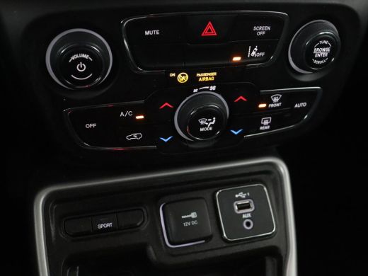 Jeep Compass 1.3T Longitude | Automaat | Trekhaak | Keyless | Carplay | Climate control | Parkeerhulp | Cruise... ActivLease financial lease