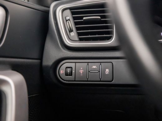 Kia Ceed 1.0 T-GDi DynamicLine (APPLE CARPLAY, GROOT NAVI, CLIMATE, GETINT GLAS, CAMERA, SPORTSTOELEN, LAN... ActivLease financial lease