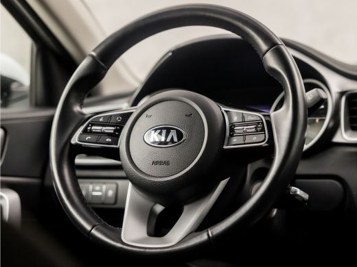 Kia Ceed 1.0 T-GDi DynamicLine (APPLE CARPLAY, GROOT NAVI, CLIMATE, GETINT GLAS, CAMERA, SPORTSTOELEN, LAN... ActivLease financial lease