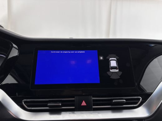 Kia e-Niro ExecutiveLine 64 kWh [ 3-Fase ] {SOH-100%} (INCL-BTW)  Aut.*HEATPUMP | LEATHER | FULL-LED | NAVI-... ActivLease financial lease