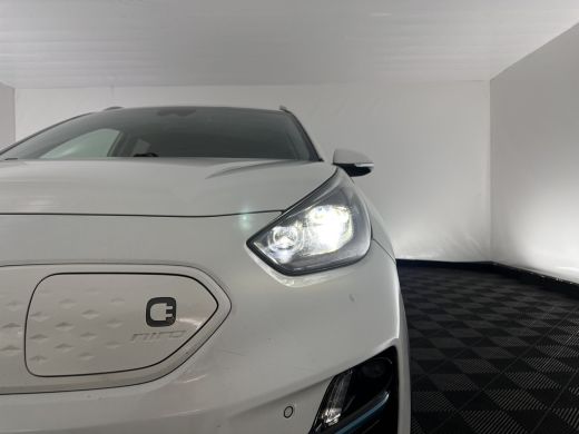 Kia e-Niro ExecutiveLine 64 kWh [ 3-Fase ] {SOH-100%} (INCL-BTW)  Aut.*HEATPUMP | LEATHER | FULL-LED | NAVI-... ActivLease financial lease