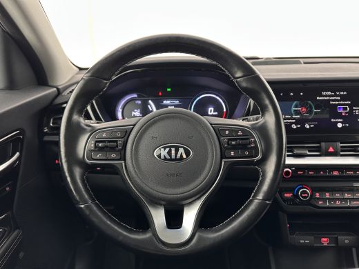 Kia e-Niro ExecutiveLine 64 kWh [ 3-Fase ] {SOH-100%} (INCL-BTW) Aut.*HEATPUMP | LEATHER | FULL-LED | NAVI-F... ActivLease financial lease