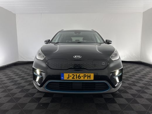 Kia e-Niro ExecutiveLine 64 kWh [ 3-Fase ] {SOH-100%} (INCL-BTW) Aut.*HEATPUMP | LEATHER | FULL-LED | NAVI-F... ActivLease financial lease