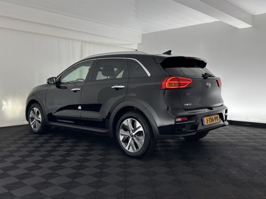 Kia e-Niro ExecutiveLine 64 kWh [ 3-Fase ] {SOH-100%} (INCL-BTW) Aut.*HEATPUMP | LEATHER | FULL-LED | NAVI-F... ActivLease financial lease