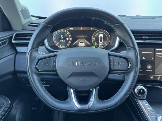 Lynk & Co 01 - 1.5 262PK PHEV | Orginele Trekhaak | 360&deg; Camera | Panoramadak | Adaptieve Cruise Control | NAV... ActivLease financial lease