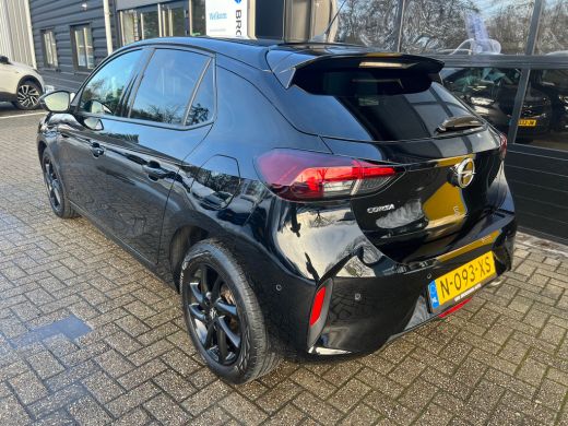 Opel Corsa 1.2 100PK GS Line | APPLE CARPLAY/ANDROID AUTO| CAMERA| PARKEERSENSOREN V+A| DODEHOEK DETECTIE| C... ActivLease financial lease