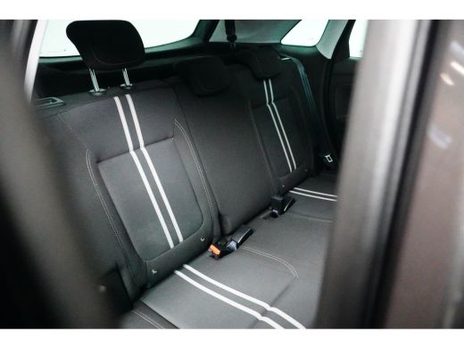 Opel Crossland 1.2 110PK | Turbo Elegance | Parkeersensoren V + A | Panaromadak | Achteruitrijcamera | Armsteun ... ActivLease financial lease