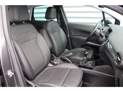 Opel Crossland 1.2 83PK ULTIMATE / NAVI / LEDER / CLIMA / FULL-LED / PDC / AGR / CAMERA / 17" LMV / WINTERPAKKET... ActivLease financial lease