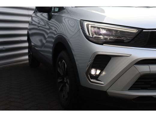 Opel Crossland 1.2 TURBO 110PK ELEGANCE LEVEL 4 / NAVI / LEDER / CLIMA / AGR / 16" LMV / CAMERA / FULL-LED / 1E ... ActivLease financial lease