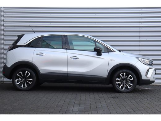 Opel Crossland 1.2 TURBO 110PK ELEGANCE LEVEL 4 / NAVI / LEDER / CLIMA / AGR / 16" LMV / CAMERA / FULL-LED / 1E ... ActivLease financial lease