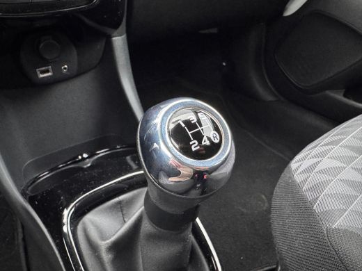 Peugeot 108 1.0 e-VTi Allure | Camera | Mirror Link (Apple Carplay / Android Auto | Climate Control | 15" Lic... ActivLease financial lease