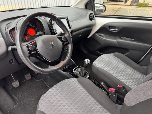 Peugeot 108 1.0 e-VTi Allure | Camera | Mirror Link (Apple Carplay / Android Auto | Climate Control | 15" Lic... ActivLease financial lease