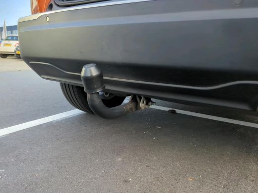 Peugeot 2008 1.2 PureTech Allure | Navigatie | Camera | 3D Instrumentenpaneel | Apple carplay | Trekhaak | Mis... ActivLease financial lease