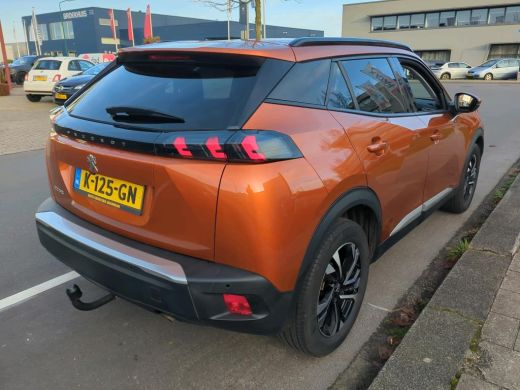 Peugeot 2008 1.2 PureTech Allure | Navigatie | Camera | 3D Instrumentenpaneel | Apple carplay | Trekhaak | Mis... ActivLease financial lease