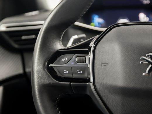 Peugeot 2008 1.2 PureTech Allure Sport 131Pk Automaat (VIRTUAL COCKPIT, APPLE CARPLAY, GROOT NAVI, GETINT GLAS... ActivLease financial lease