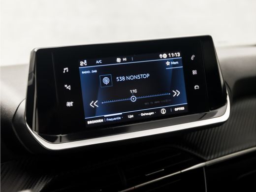 Peugeot 2008 1.2 PureTech Allure Sport 131Pk Automaat (VIRTUAL COCKPIT, APPLE CARPLAY, GROOT NAVI, GETINT GLAS... ActivLease financial lease