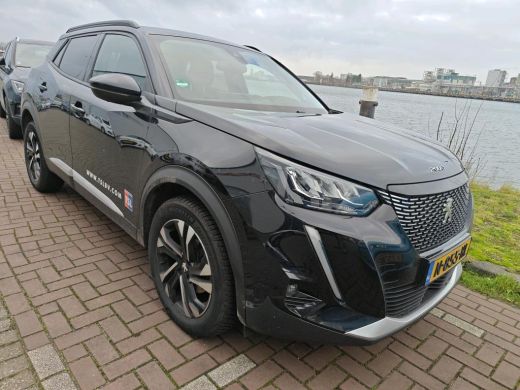 Peugeot 2008 1.2 PureTech Blue Lease Allure | Navigatie | Camera | 3D Instrumentenpaneel | Apple carplay | All... ActivLease financial lease