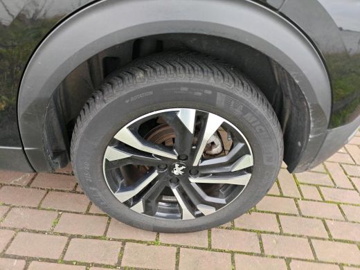 Peugeot 2008 1.2 PureTech Blue Lease Allure | Navigatie | Camera | 3D Instrumentenpaneel | Apple carplay | All... ActivLease financial lease