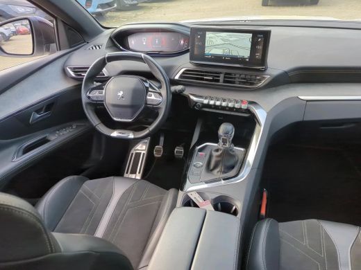 Peugeot 3008 1.2 PureTech GT | Navigatie | Camera | Alcantara | Apple carplay | Parelmoer | 63.000km | BTW | ActivLease financial lease