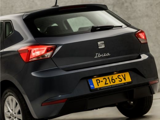 Seat Ibiza 1.0 Sport (APPLE CARPLAY, CLIMATE, LM VELGEN, CRUISE, SPORTSTOELEN, PARKEERSENSOREN, ARMSTEUN, NI... ActivLease financial lease