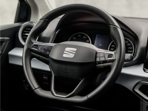 Seat Ibiza 1.0 Sport (APPLE CARPLAY, CLIMATE, LM VELGEN, CRUISE, SPORTSTOELEN, PARKEERSENSOREN, ARMSTEUN, NI... ActivLease financial lease