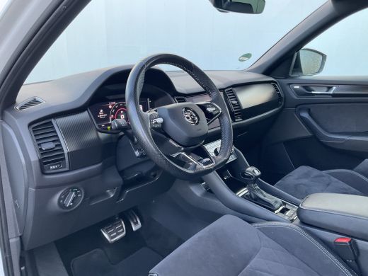 Skoda Kodiaq 7-Pers 1.5 TSI Sportline 7p. Virtual Pano.dak Trekhaak 20"LMV Full option Business ActivLease financial lease