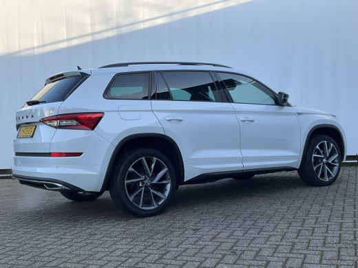Skoda Kodiaq 7-Pers 1.5 TSI Sportline 7p. Virtual Pano.dak Trekhaak 20"LMV Full option Business ActivLease financial lease