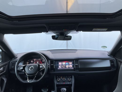Skoda Kodiaq 7-Pers 1.5 TSI Sportline 7p. Virtual Pano.dak Trekhaak 20"LMV Full option Business ActivLease financial lease