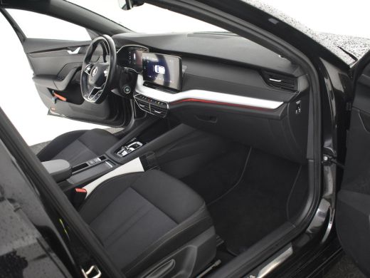 Skoda Octavia Combi 1.0 e-TSI Sport Business 110pk DSG/AUTO | Trekhaak | Navigatie | App connect | Privacy glas... ActivLease financial lease
