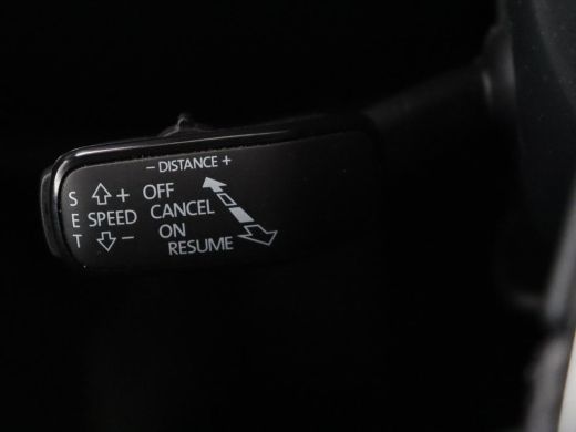 Skoda Superb 1.4 TSI iV Sportline | Stoelverwarming | Alcantara | Adaptive cruise | Camera | Carplay | Matrix ... ActivLease financial lease