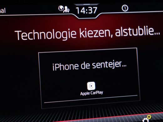 Skoda Superb 1.4 TSI iV Sportline | Stoelverwarming | Alcantara | Adaptive cruise | Camera | Carplay | Matrix ... ActivLease financial lease