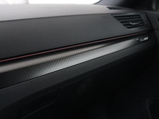 Skoda Superb 1.4 TSI iV Sportline | Stoelverwarming | Alcantara | Adaptive cruise | Camera | Carplay | Matrix ... ActivLease financial lease