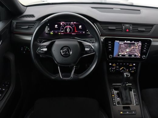 Skoda Superb 1.4 TSI iV Sportline | Stoelverwarming | Alcantara | Adaptive cruise | Camera | Carplay | Matrix ... ActivLease financial lease
