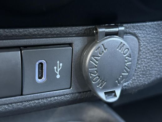 Toyota Aygo 1.0 VVT-i MT Play **APPLE CARPLAY/ DAB/ AIRCO/ ADAPTIEF CRUISE CONTROL** ActivLease financial lease