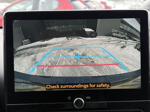 Toyota Yaris 1.5 Hybrid 115 Dynamic **STOEL EN STUURWIELVERWARMING/ KEYLESS/ PARKEERSENSOREN/ GARANTIE** ActivLease financial lease