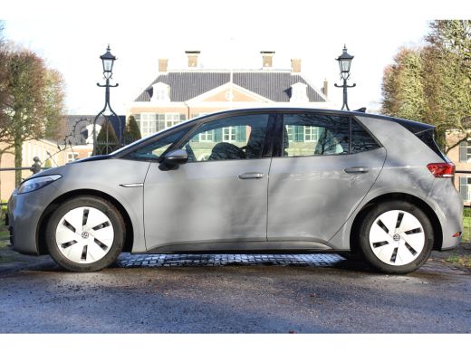 Volkswagen ID.3 Pro 58 kWh | NL-AUTO! | DEALER OH! | ADAPTIVE CRUISE | LANE ASSIST | AMBIANT LIGHTS | BTW | PARK ... ActivLease financial lease