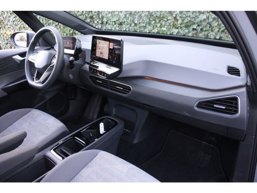 Volkswagen ID.3 Pro 58 kWh | NL-AUTO! | DEALER OH! | ADAPTIVE CRUISE | LANE ASSIST | AMBIANT LIGHTS | BTW | PARK ... ActivLease financial lease