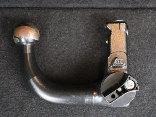 Volkswagen Passat 1.5 TSI Comfort Business | Stoelverwarming | Leder/Alcantara | Trekhaak | Adaptive cruise | Navig... ActivLease financial lease