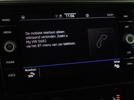 Volkswagen Passat 1.5 TSI Comfort Business | Stoelverwarming | Leder/Alcantara | Trekhaak | Adaptive cruise | Navig... ActivLease financial lease